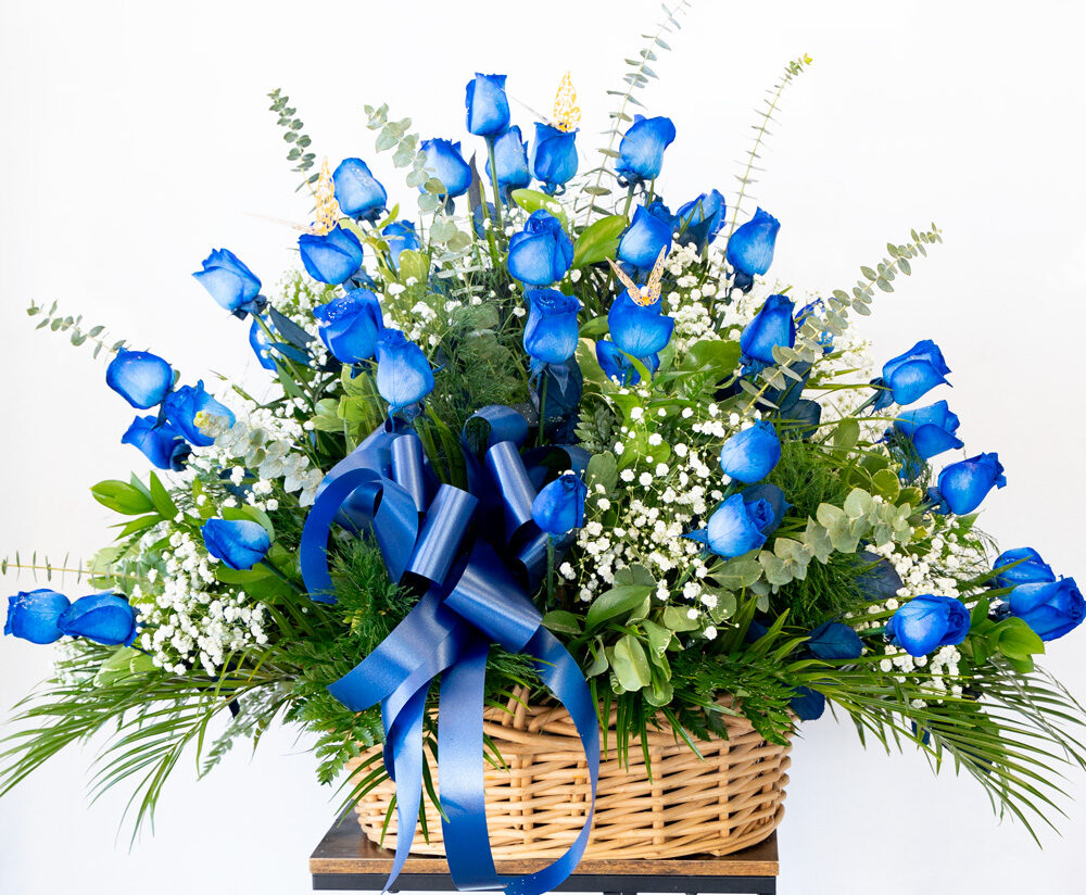 50 Blue Roses and fillings