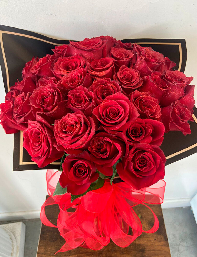 Ramo Buchon 100 roses