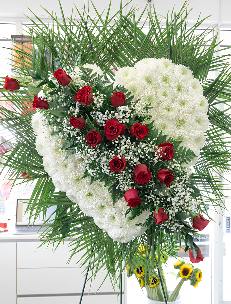 "Farewell Forever" Deluxe Funeral Spray