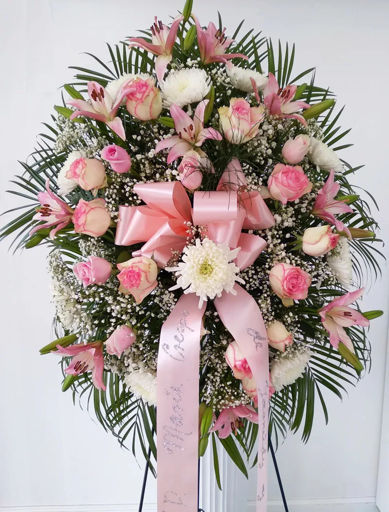 Funeral standing sprays. "Jardín de Ángeles". Floristería en Miami
